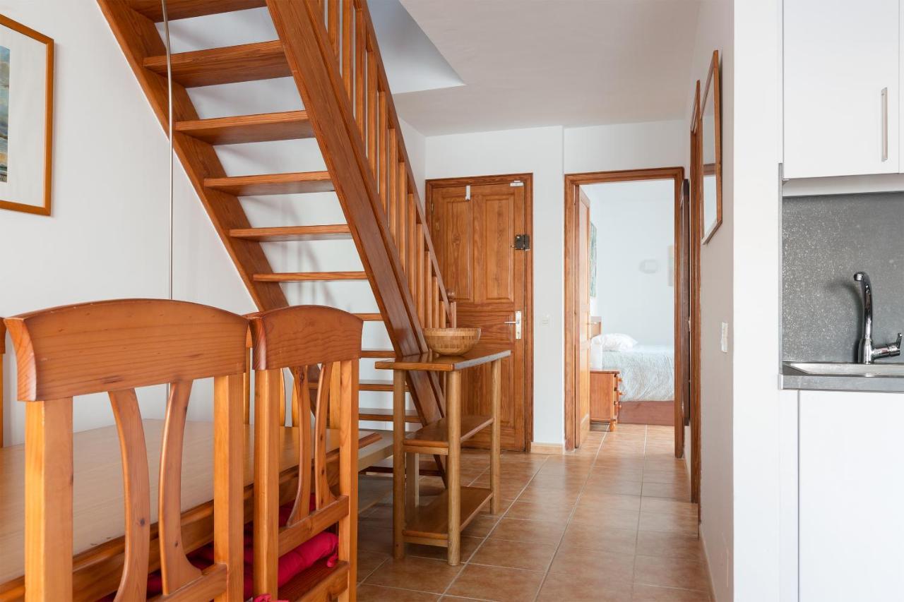 Daruma Apartments 2-Bedroom Duplex With Sea Views كوستا تاغيسي المظهر الخارجي الصورة